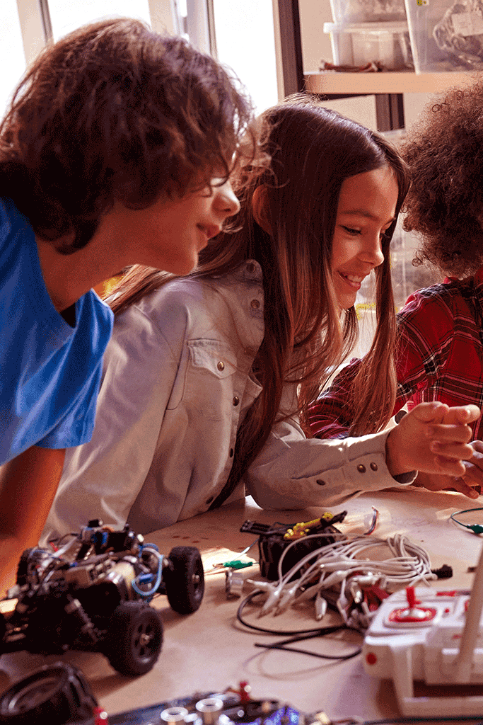 Students building robots